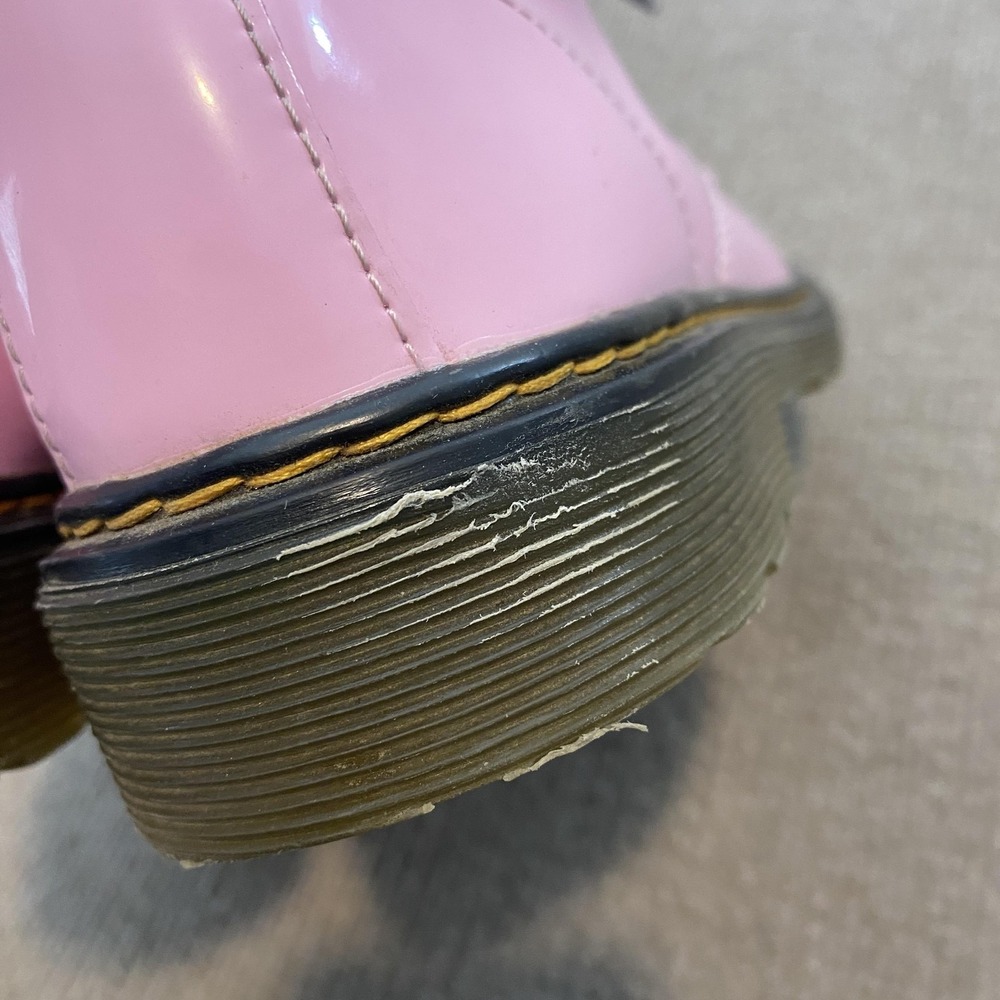 Dr. Martens Boots Womens Size 6 Pink Patent Leather Ankle Combat Zip 26772 Y2K - Picture 8 of 11